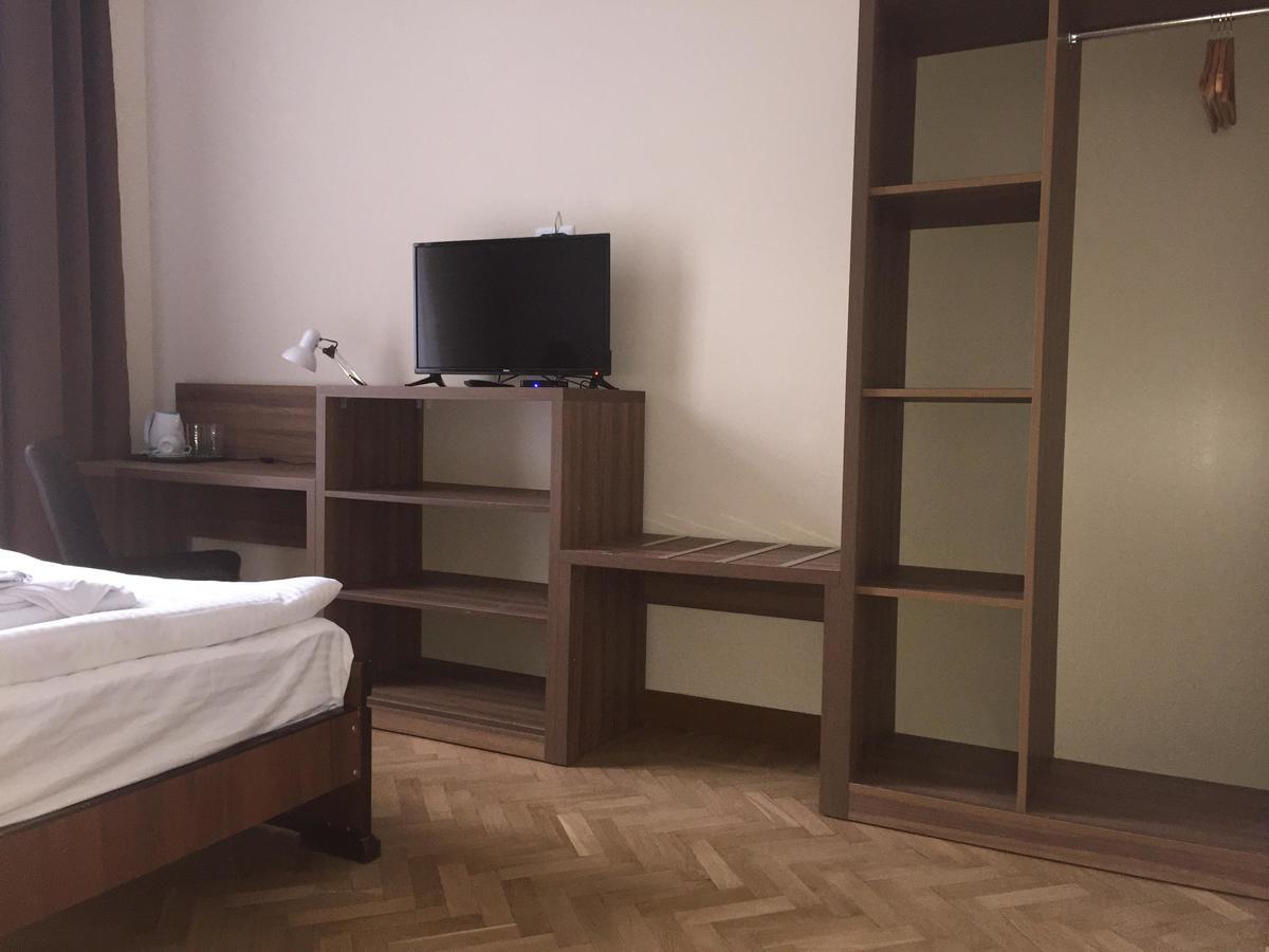 Hotel Nice Tbiliszi Kültér fotó